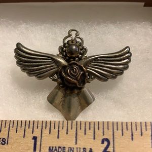 Vintage Silver Fashion Brooch Angle on both sides